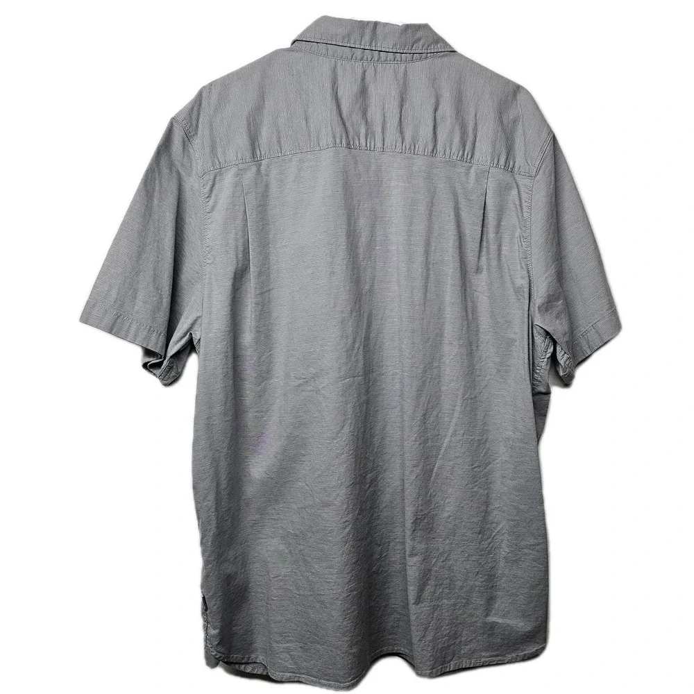 The North Face Shirt Mens 2XL XXL Gray‎ Stripe Button Up Short Sleeve Pocket EUC